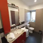 Borostyan Apartmanhaz 아파트 *