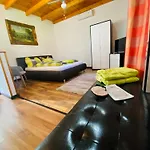 Borostyan Apartmanhaz 아파트 Mórahalom