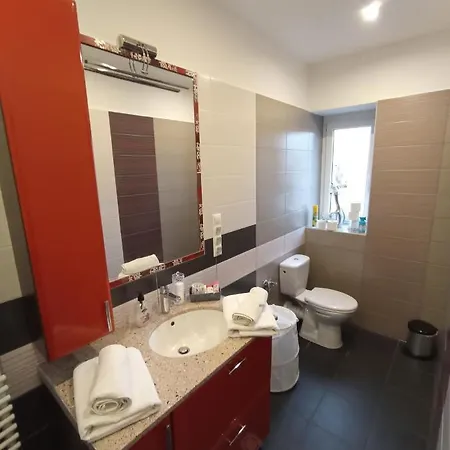 Borostyan Apartmanhaz Daire *