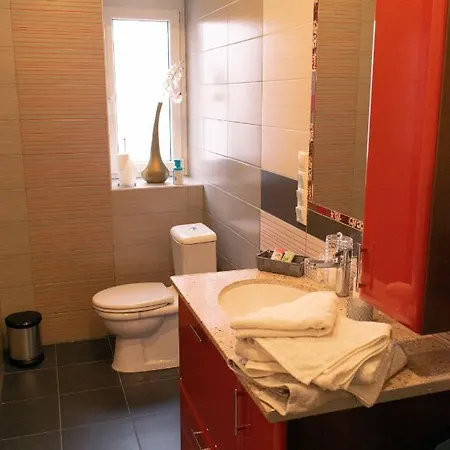 Daire Borostyan Apartmanhaz