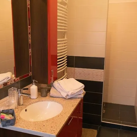 Borostyan Apartmanhaz