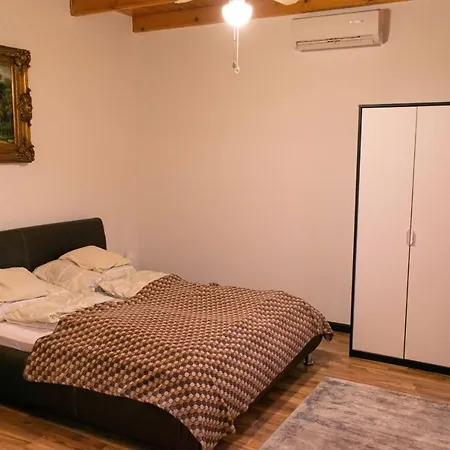 Apartman Borostyan Apartmanhaz