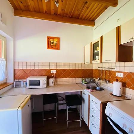Borostyan Apartmanhaz Apartman