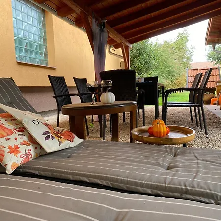 Borostyan Apartmanhaz Mórahalom