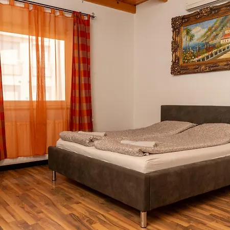 Borostyan Apartmanhaz 아파트 Mórahalom