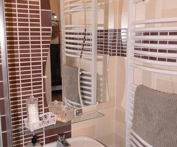Borostyan Apartmanhaz