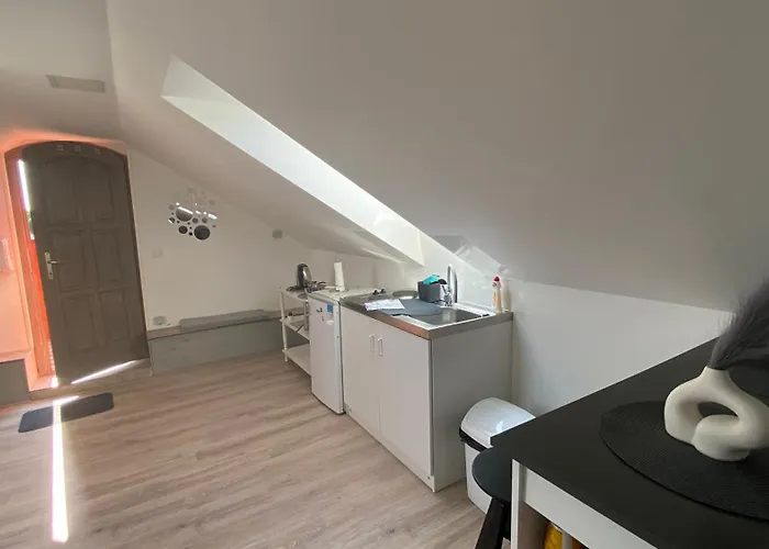 Borostyan Apartmanhaz